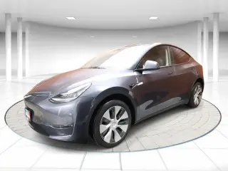 Tesla Model Y 2023 AWD 4dr Crossover