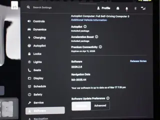 Tesla Model Y 2023 AWD 4dr Crossover