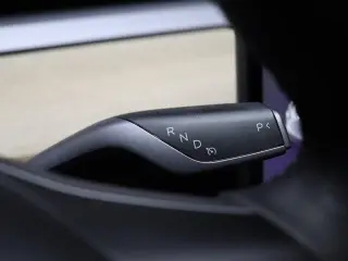 Tesla Model Y 2023 AWD 4dr Crossover