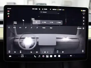 Tesla Model Y 2023 AWD 4dr Crossover