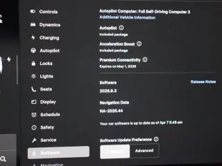 Tesla Model Y 2023 AWD 4dr Crossover