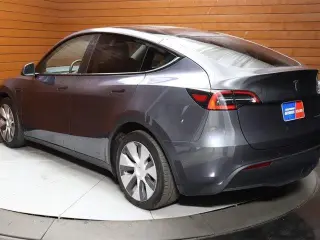Tesla Model Y 2023 AWD Long Range 4dr Crossover