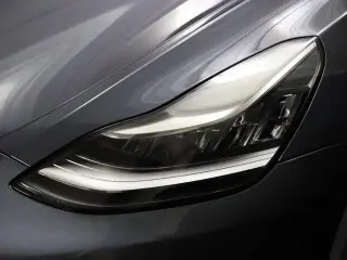 Tesla Model Y 2023 AWD Long Range 4dr Crossover