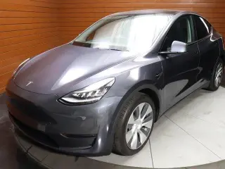 Tesla Model Y 2023 AWD Long Range 4dr Crossover