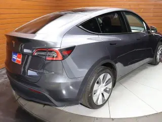 Tesla Model Y 2023 AWD Long Range 4dr Crossover