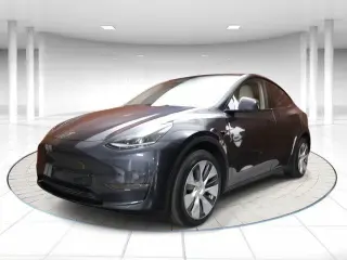 Tesla Model Y 2024 AWD Long Range 4dr Crossover