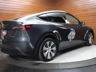 Tesla Model Y 2024 AWD Long Range 4dr Crossover
