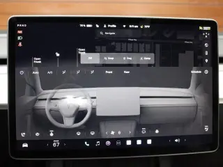 Tesla Model Y 2024 AWD Long Range 4dr Crossover