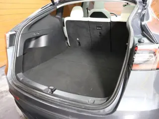 Tesla Model Y 2024 AWD Long Range 4dr Crossover