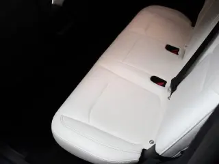 Tesla Model Y 2024 AWD Long Range 4dr Crossover