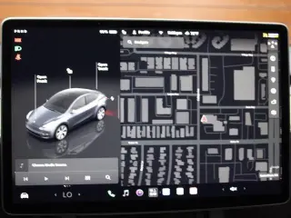 Tesla Model Y 2023 AWD 4dr Crossover