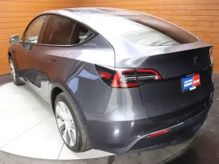 Tesla Model Y 2023 AWD 4dr Crossover