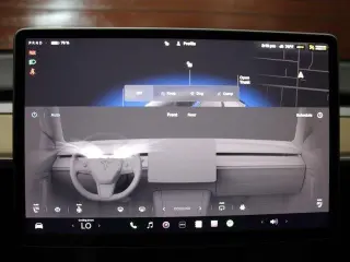 Tesla Model Y 2023 AWD 4dr Crossover
