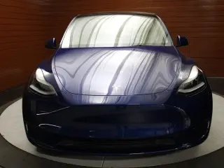 Tesla Model Y 2023 AWD 4dr Crossover