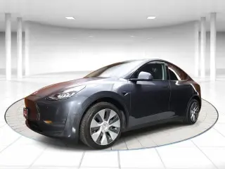 Tesla Model Y 2023 AWD 4dr Crossover