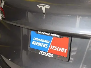Tesla Model Y 2023 AWD 4dr Crossover