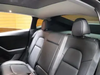 Tesla Model Y 2023 AWD 4dr Crossover