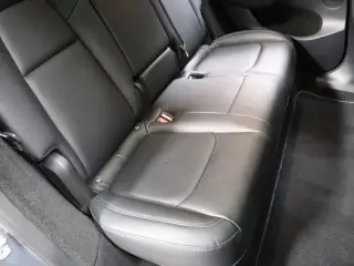 Tesla Model Y 2023 AWD 4dr Crossover