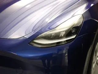 Tesla Model Y 2023 AWD 4dr Crossover