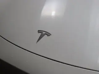 Tesla Model Y 2022 AWD Performance 4dr Crossover