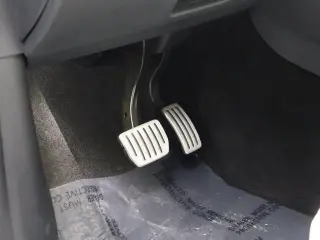 Tesla Model Y 2022 AWD Performance 4dr Crossover
