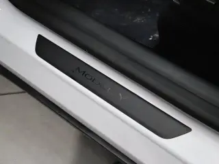 Tesla Model Y 2022 AWD Performance 4dr Crossover
