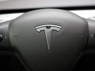 Tesla Model Y 2022 AWD Performance 4dr Crossover
