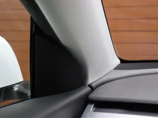 Tesla Model Y 2022 AWD Performance 4dr Crossover