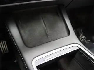 Tesla Model Y 2022 AWD Performance 4dr Crossover