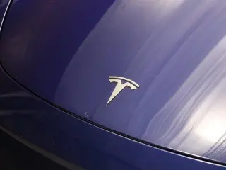 Tesla Model Y 2023 AWD Performance 4dr Crossover
