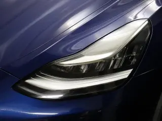 Tesla Model Y 2023 AWD Performance 4dr Crossover