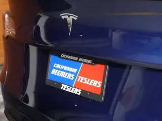 Tesla Model Y 2023 AWD Performance 4dr Crossover