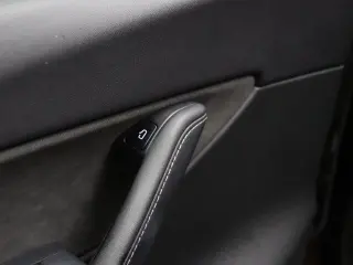 Tesla Model Y 2022 AWD Performance 4dr Crossover