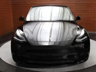 Tesla Model Y 2022 AWD Performance 4dr Crossover