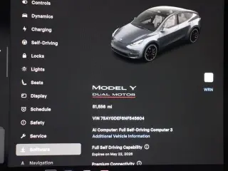 Tesla Model Y 2022 AWD Performance 4dr Crossover