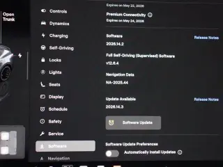 Tesla Model Y 2022 AWD Performance 4dr Crossover