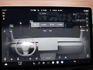 Tesla Model Y 2024 AWD Performance 4dr Crossover