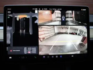 Tesla Model Y 2024 AWD Performance 4dr Crossover