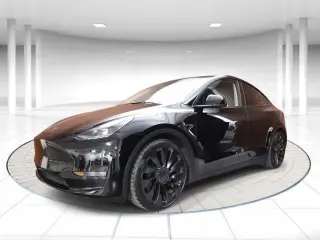 Tesla Model Y 2024 AWD Performance 4dr Crossover