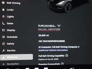 Tesla Model Y 2024 AWD Performance 4dr Crossover