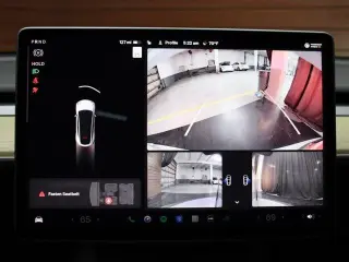 Tesla Model Y 2022 AWD Performance 4dr Crossover