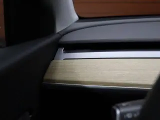 Tesla Model Y 2022 AWD Performance 4dr Crossover