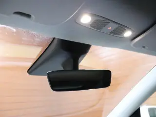 Tesla Model Y 2022 AWD Performance 4dr Crossover