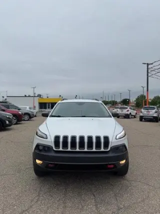Jeep Cherokee 2016 4x4 Trailhawk 4dr SUV