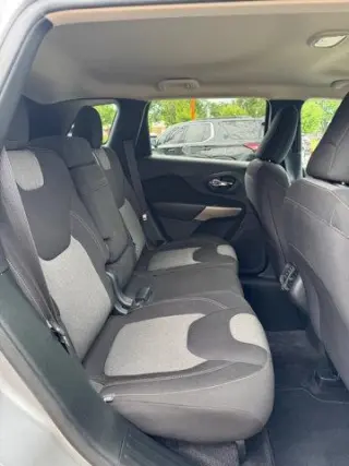 Jeep Cherokee 2018 4x4 Tech Connect 4dr SUV