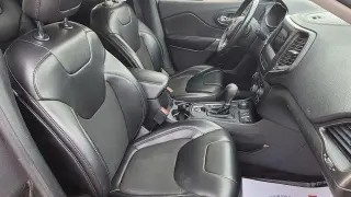 Jeep Cherokee 2019 4x4 Altitude 4dr SUV