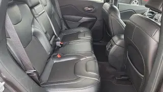 Jeep Cherokee 2019 4x4 Altitude 4dr SUV