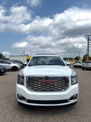 GMC Yukon 2016 4x4 SLT 4dr SUV