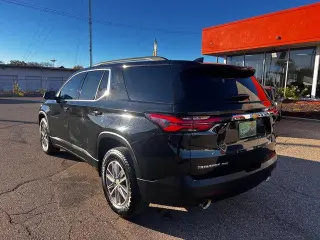 Chevrolet Traverse 2022 4x4 LT Cloth 4dr SUV