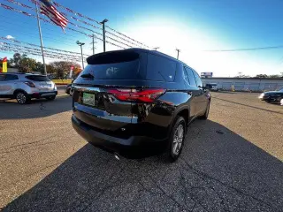 Chevrolet Traverse 2022 4x4 LT Cloth 4dr SUV